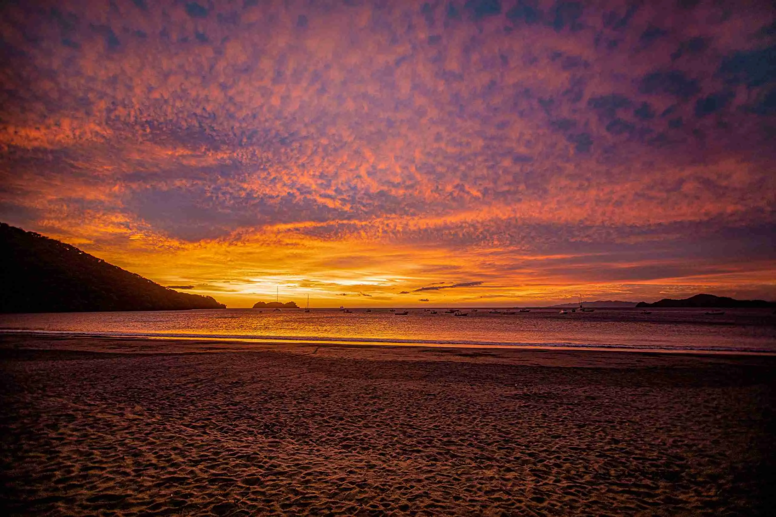 sunset at costa rica marriage retreat resort in Costa Rica